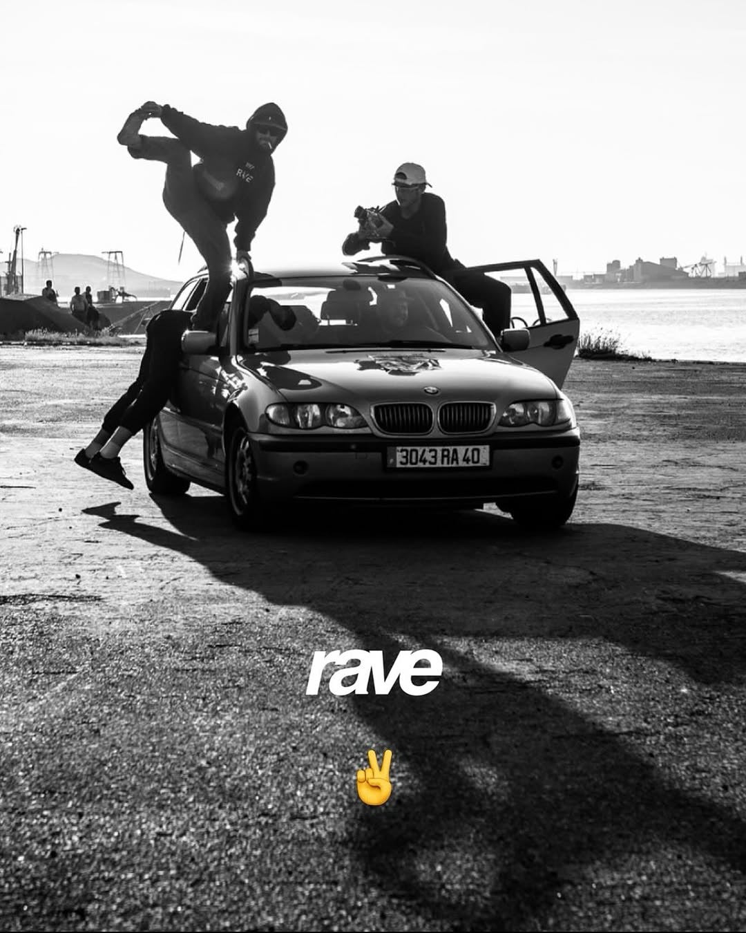RAVE skateboards
